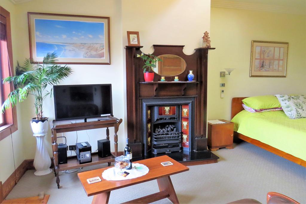 Ferienwohnung Mccloud House Port Noarlunga Exterior foto